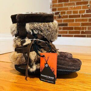 Manitobah Mukluks Half Wrap Mukluk BRAND NEW with Tags
